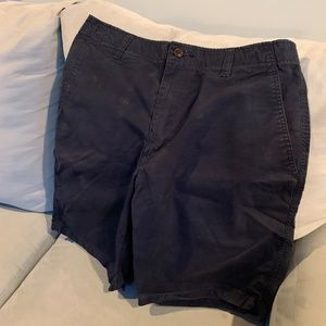 Dockers navy shorts 32 waist;